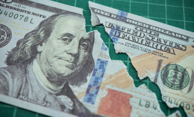 Dolar Melemah Pasca Data Ketenagakerjaan ADP Menyusut Tak Terduga