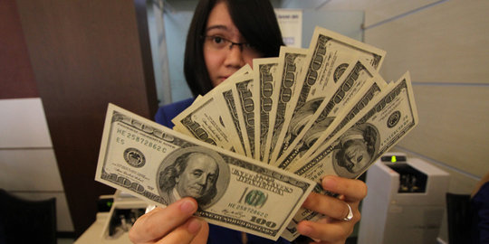 Dolar Melemah Terkait Perdagangan yang Moderat