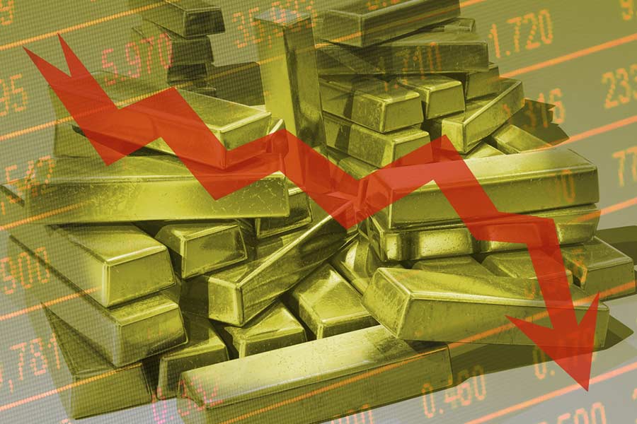 Emas Jebol $3.627, Dolar Menguat Lagi