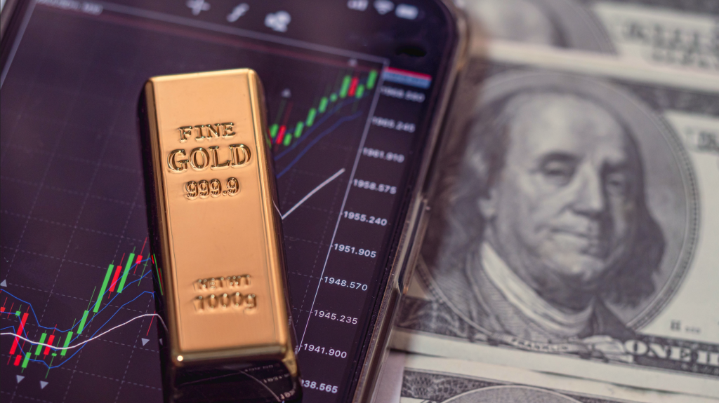 Emas Mendekati Rekor, IHK AS Menjadi Fokus