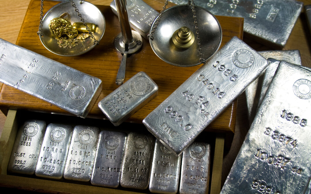 Perak Bertahan Seiring Kesepakatan Dagang Ganggu Permintaan Safe Haven